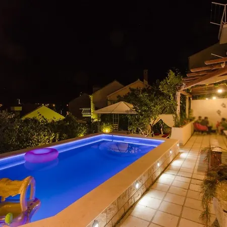 Family Friendly With A Swimming Pool Sustjepan, - 17308