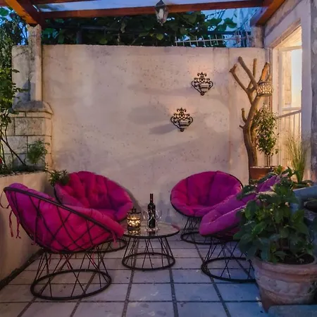 Family-friendly With Swimming Pool Sustjepan, - 17308 Apartmán Dubrovník