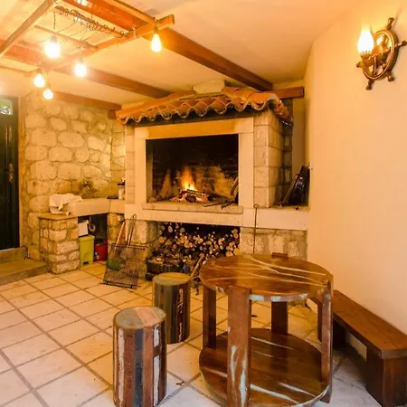 Family-friendly With Swimming Pool Sustjepan, - 17308