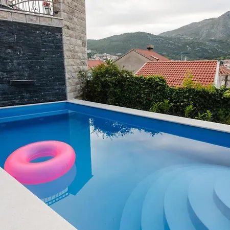 Family-friendly With Swimming Pool Sustjepan, - 17308 Apartmán