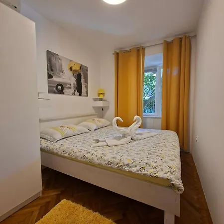 Family-friendly With Swimming Pool Sustjepan, - 17308 Apartmán *