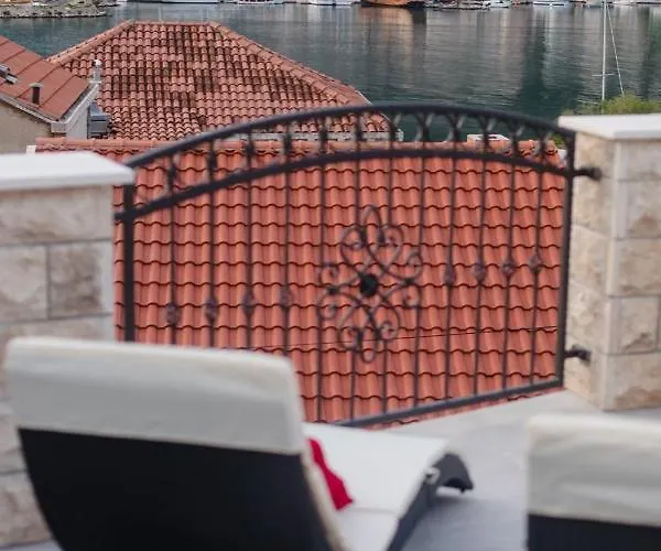 Lägenhet Family-friendly With Swimming Pool Sustjepan, - 17308 Dubrovnik